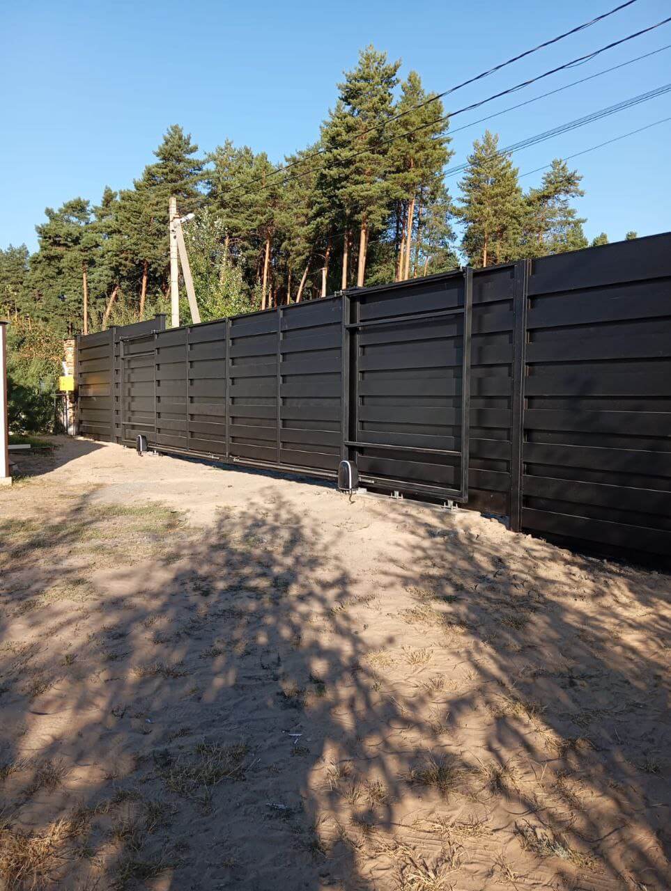 Забор-ранчо из металлопланкена 37м RAL9005 Черный МАТТЕ фото 2 в России