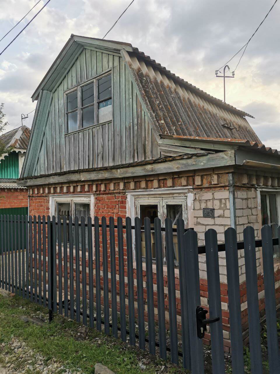 Забор из евроштакетника 7м RAL7024/7024 Серый Графит двусторонний фото 2 в России